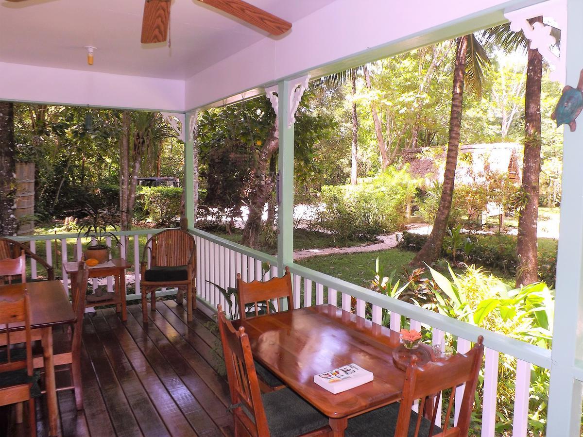 Hickatee Cottages, Belize, Central America Punta Gorda Luaran gambar